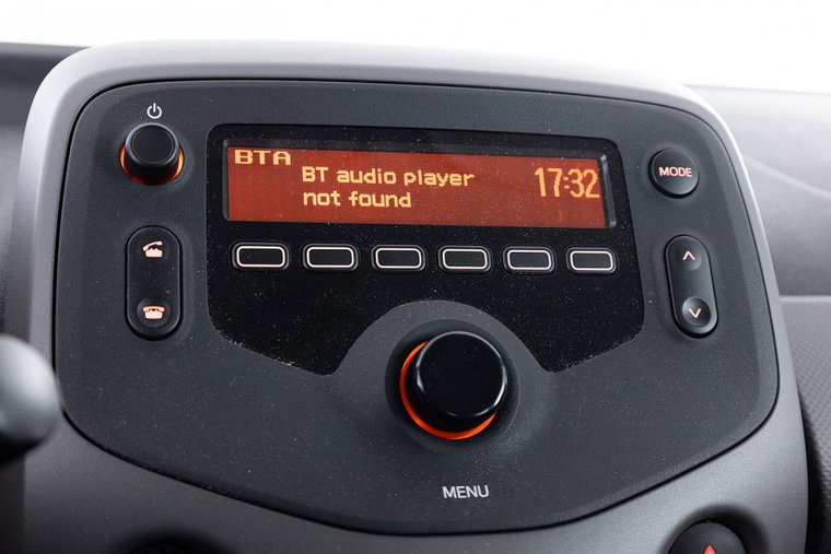 Vehicle Image 10