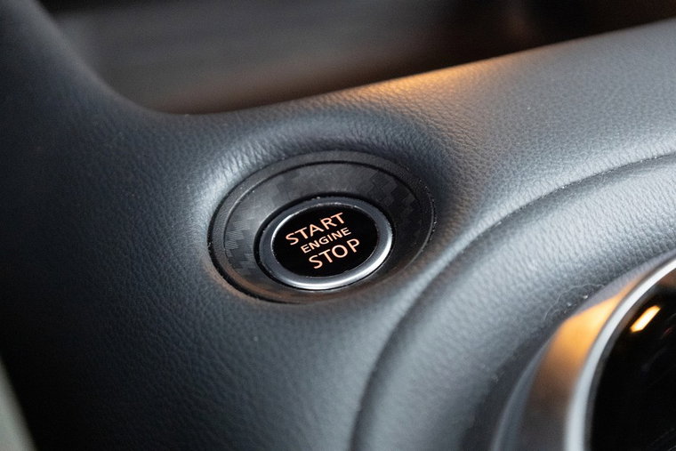 Vehicle Image 23