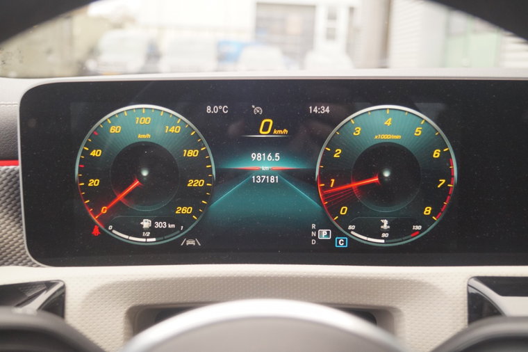 Vehicle Image 19