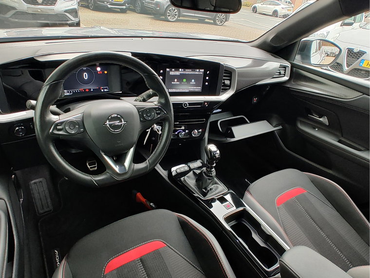 Vehicle Image 12