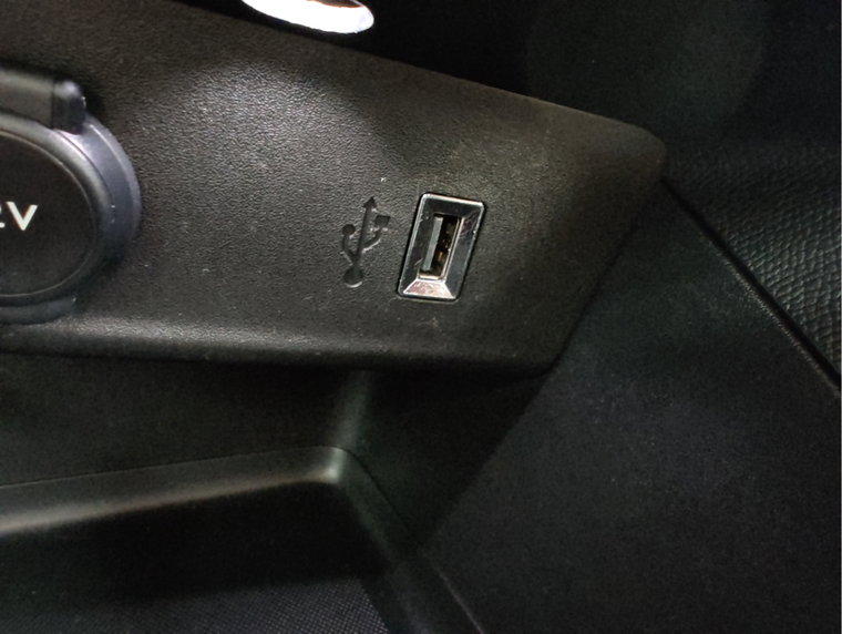 Vehicle Image 17