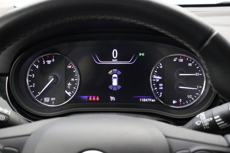 Vehicle Image 22