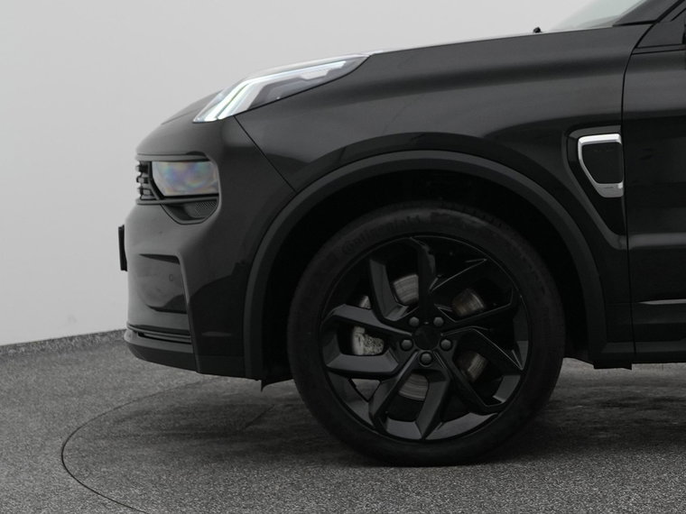 Vehicle Image 21