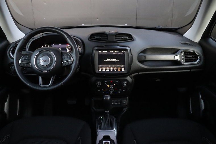Vehicle Image 21