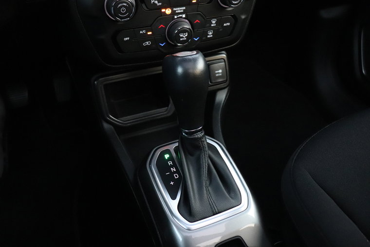 Vehicle Image 27
