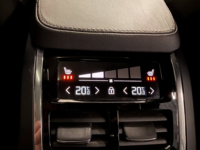 Vehicle Image 39