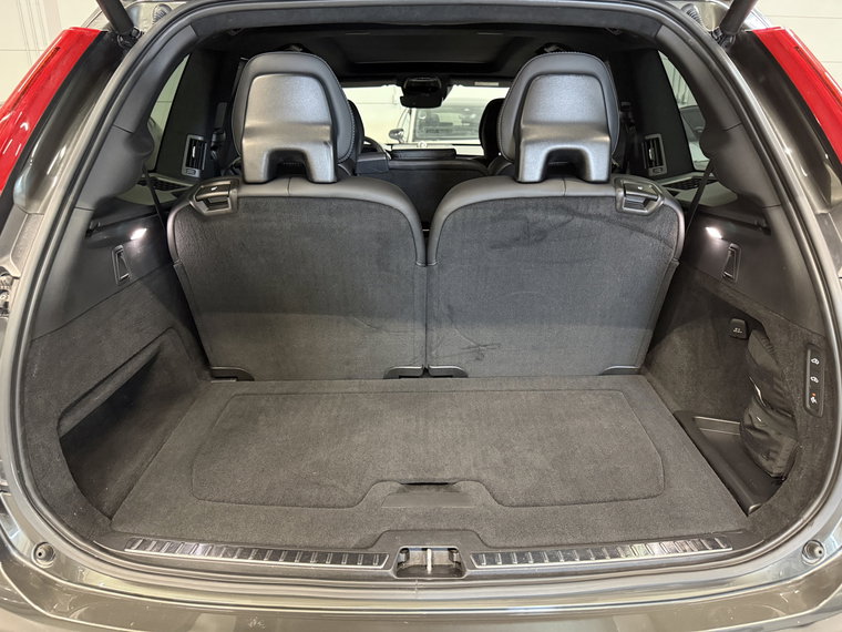 Vehicle Image 60