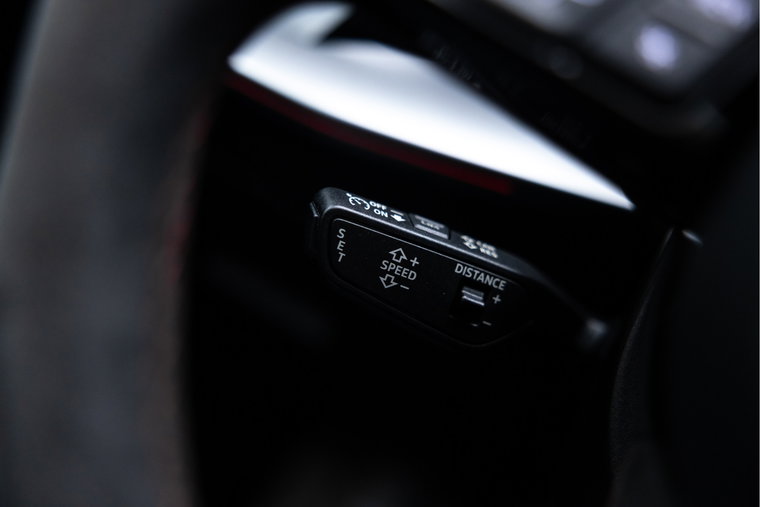 Vehicle Image 40