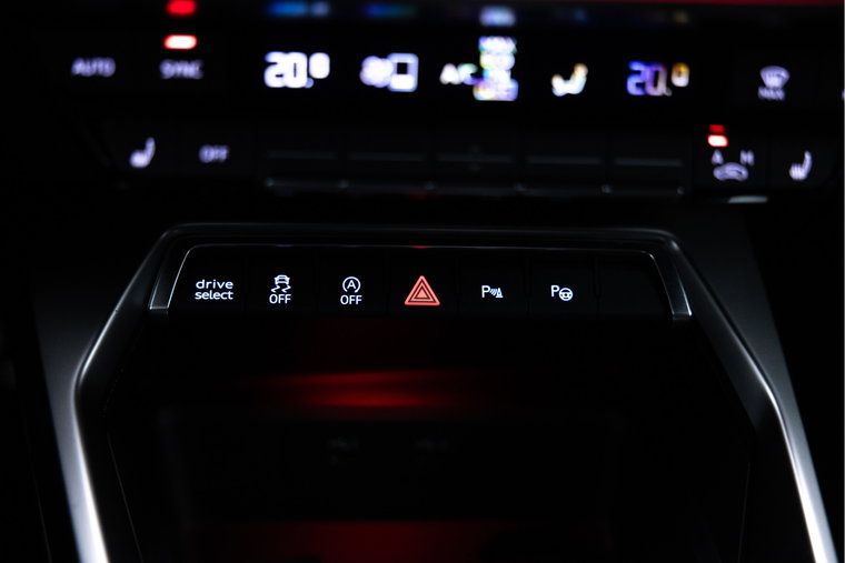 Vehicle Image 60