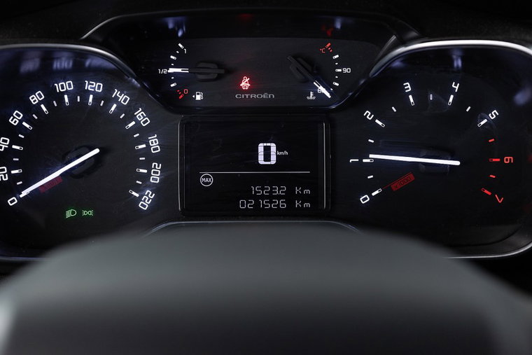 Vehicle Image 17