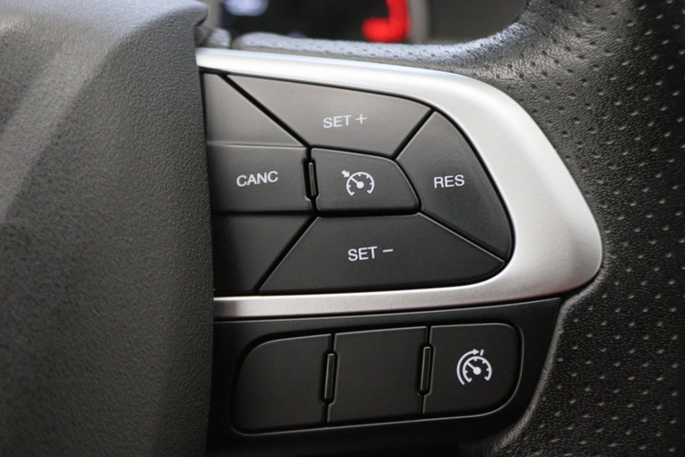 Vehicle Image 37