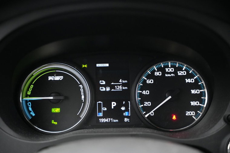 Vehicle Image 22