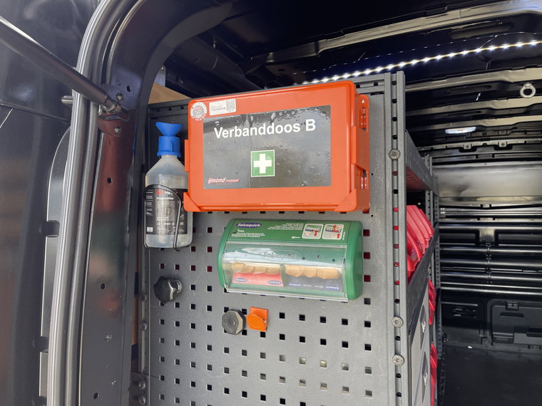 Vehicle Image 15