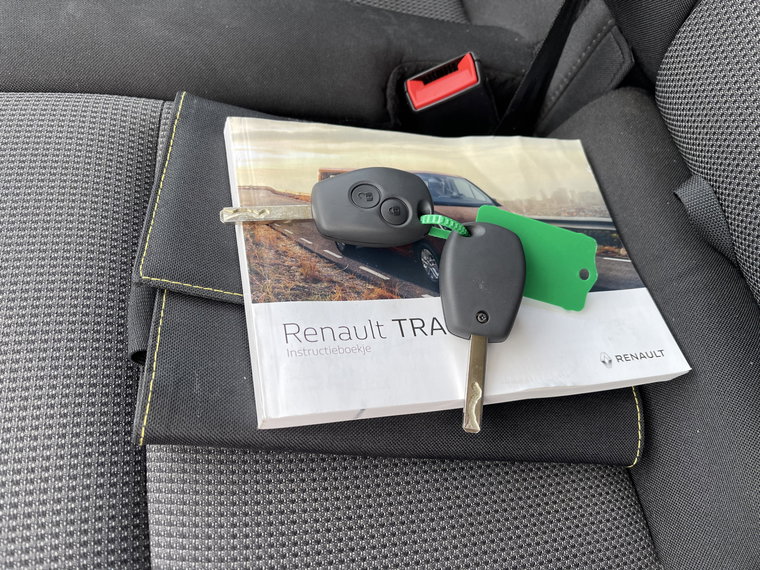 Vehicle Image 35