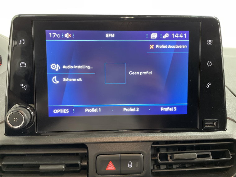 Vehicle Image 23