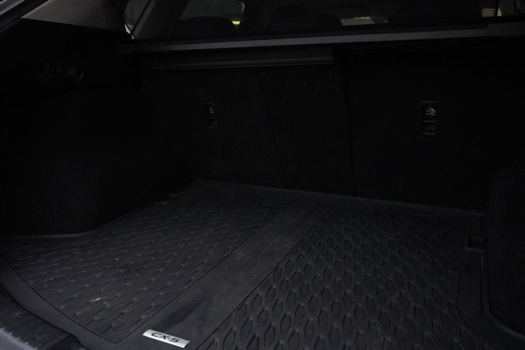 Vehicle Image 38
