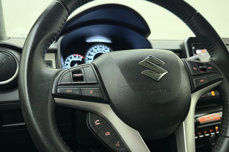 Vehicle Image 17