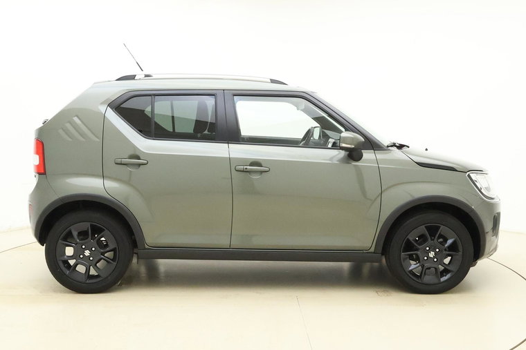 Vehicle Image 9