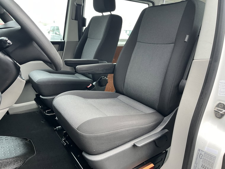 Vehicle Image 37