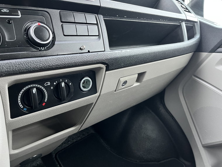 Vehicle Image 45