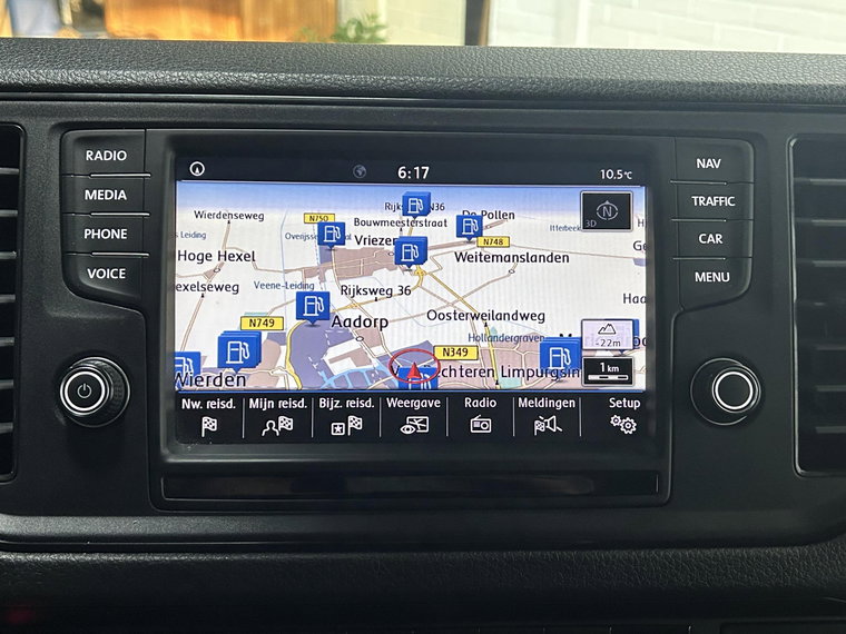 Vehicle Image 29