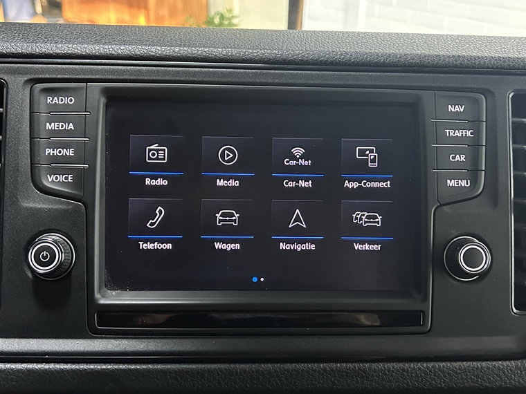 Vehicle Image 32