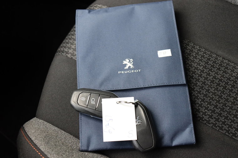 Vehicle Image 31