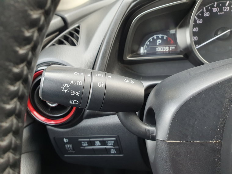 Vehicle Image 40