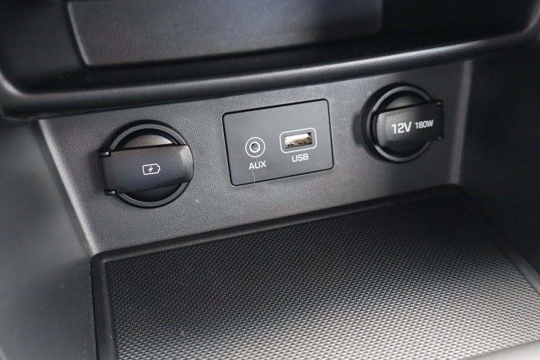 Vehicle Image 22
