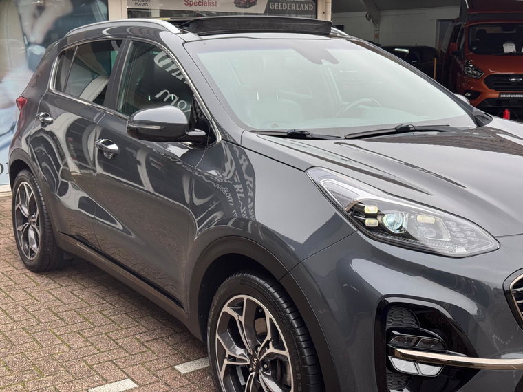 Vehicle Image 38