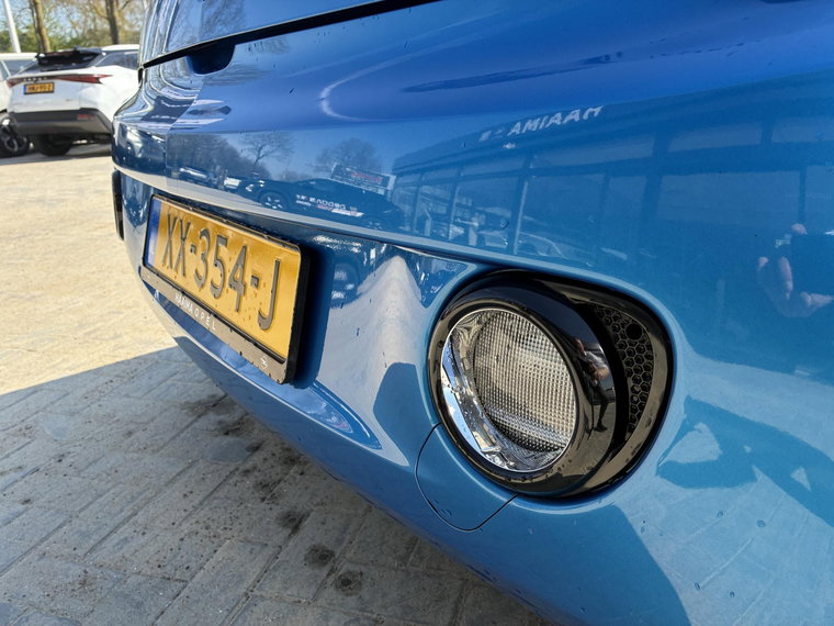 Vehicle Image 33