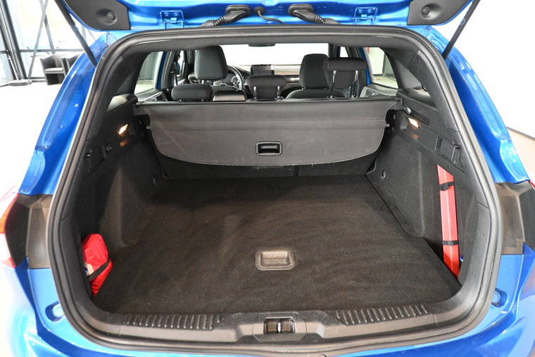 Vehicle Image 17
