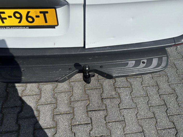 Vehicle Image 27