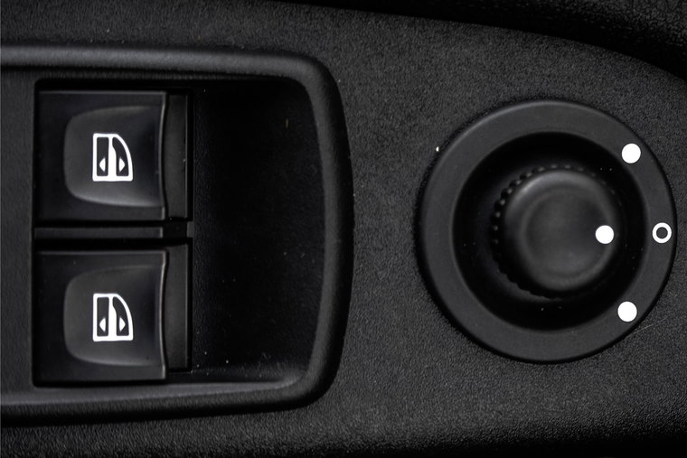 Vehicle Image 24