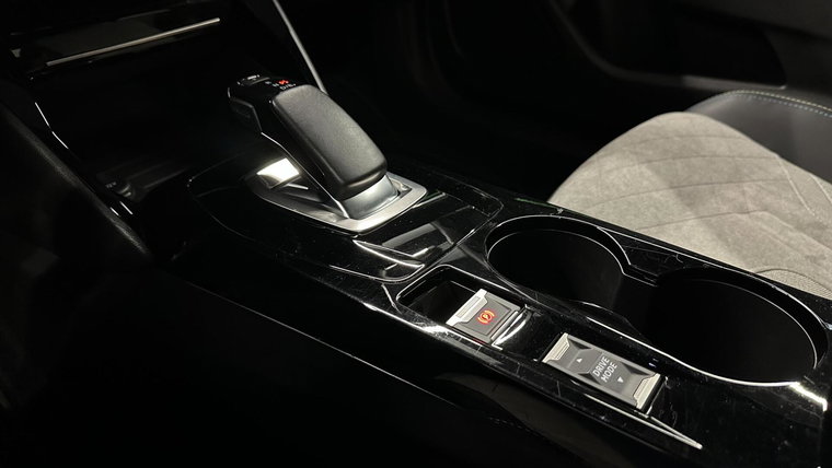 Vehicle Image 49