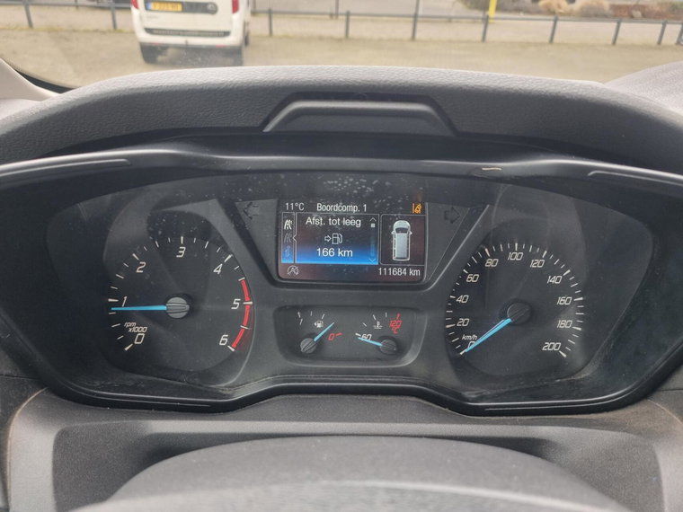 Vehicle Image 26