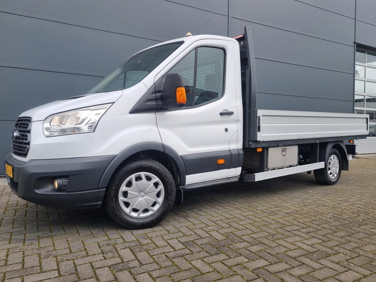 Vehicle Image 28
