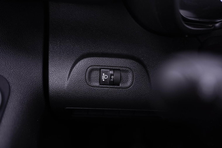Vehicle Image 40
