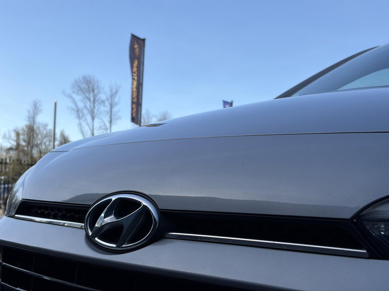 Vehicle Image 34