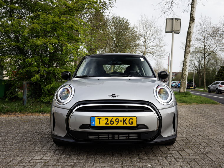 Vehicle Image 36