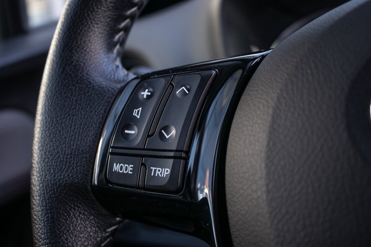 Vehicle Image 23