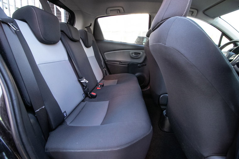 Vehicle Image 7