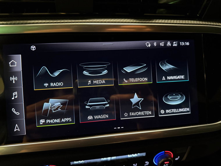 Vehicle Image 35