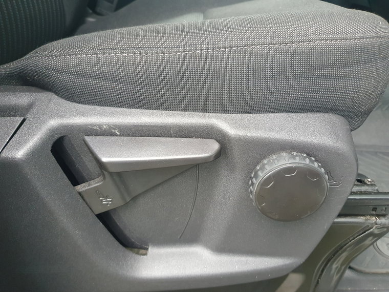Vehicle Image 47