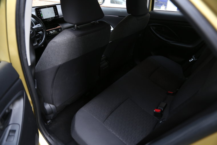 Vehicle Image 14