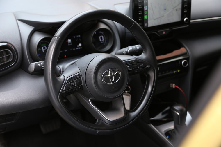 Vehicle Image 10