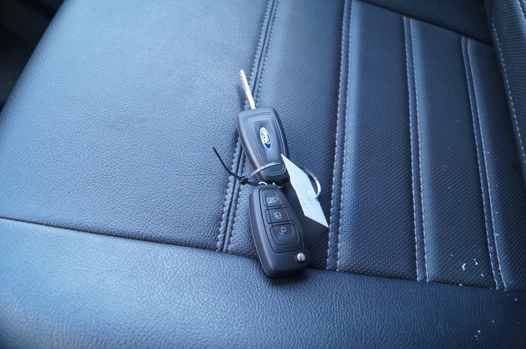 Vehicle Image 21
