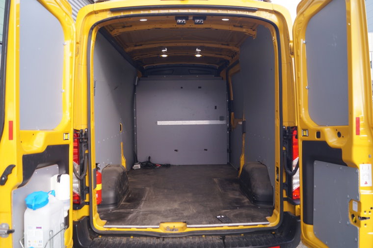 Vehicle Image 22