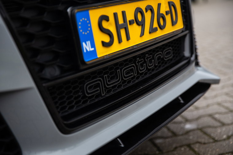 Vehicle Image 42