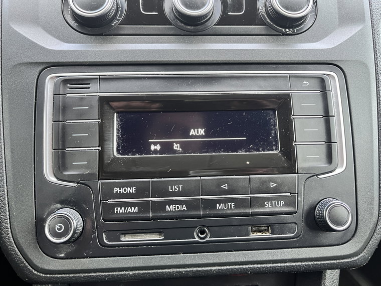 Vehicle Image 26